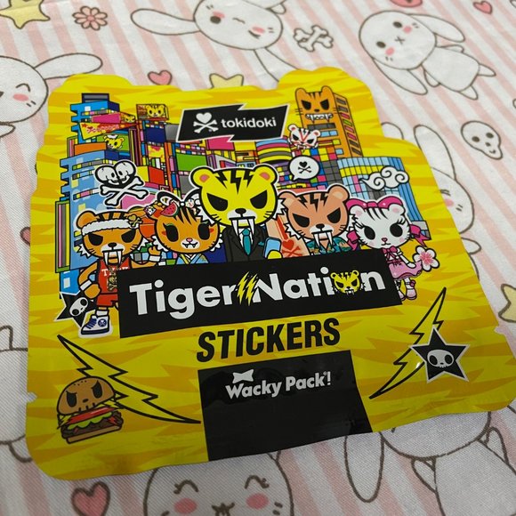 Tokidoki Figures Cactus Bears Sonic Kids Wacky Pack Toys Stickers, Spoons - Picture 7 of 10